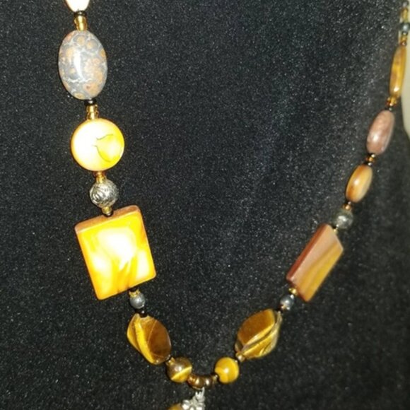 Tigers Eye Necklace - Picture 4 of 4
